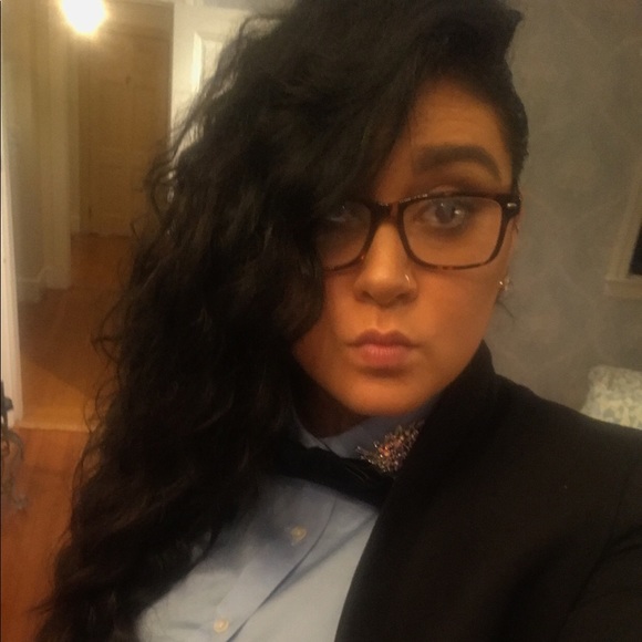 Meet your Posher, Jess - Picture 1 of 1